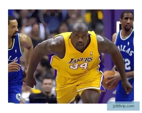 布泽尔状元稳了 大一数据全面超越弗拉格 名嘴忧虑其能否适应NBA